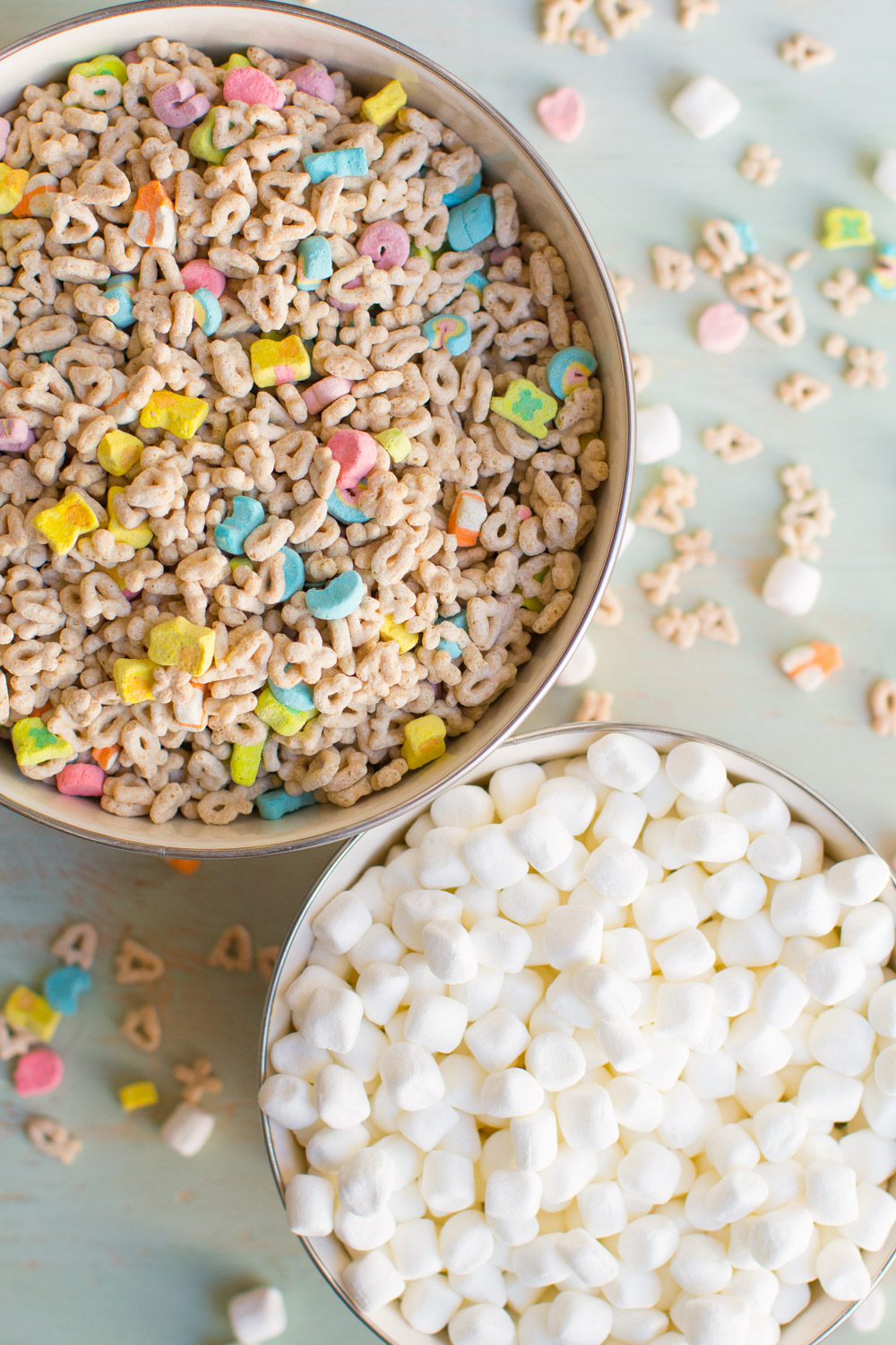 Lucky Charms Treat S’mores.