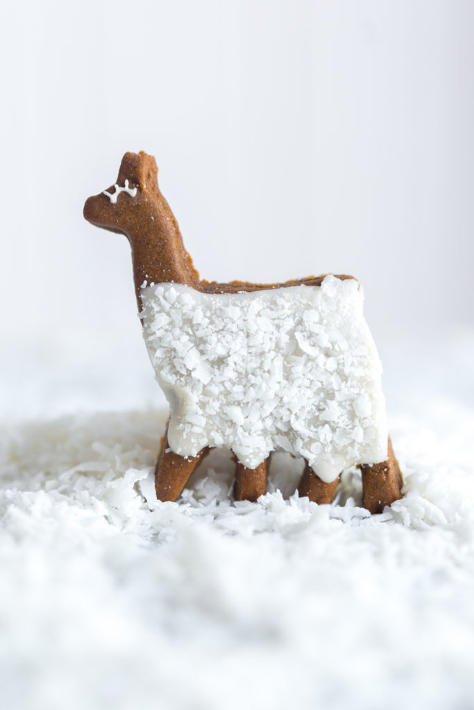 Gingerbread Llama Cookie side
