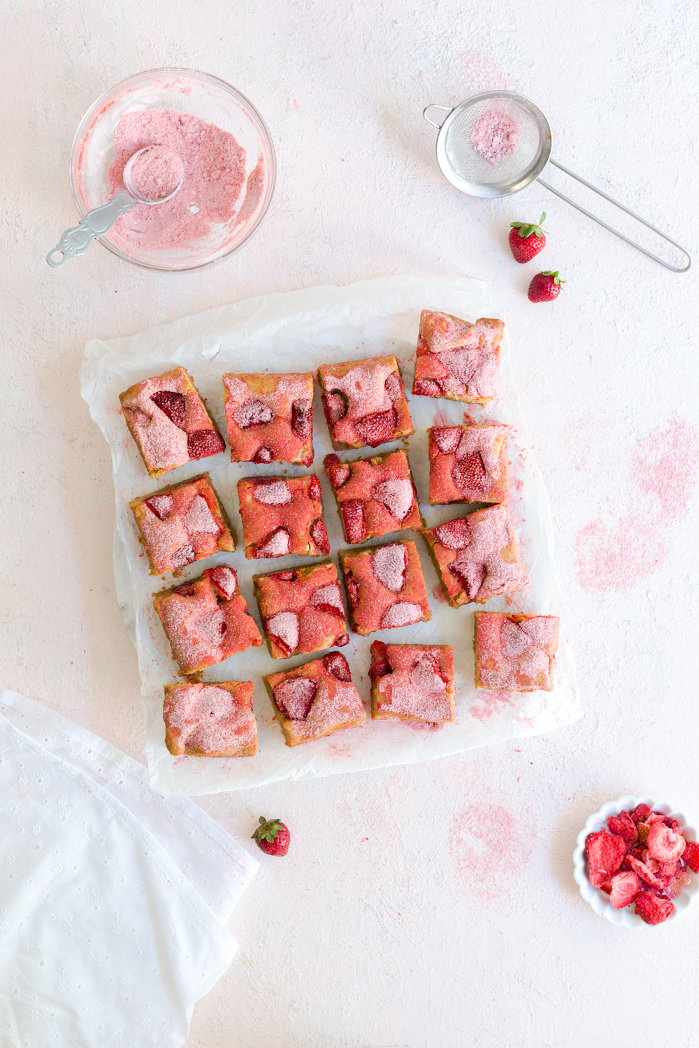 Sliced Strawberry Blondies