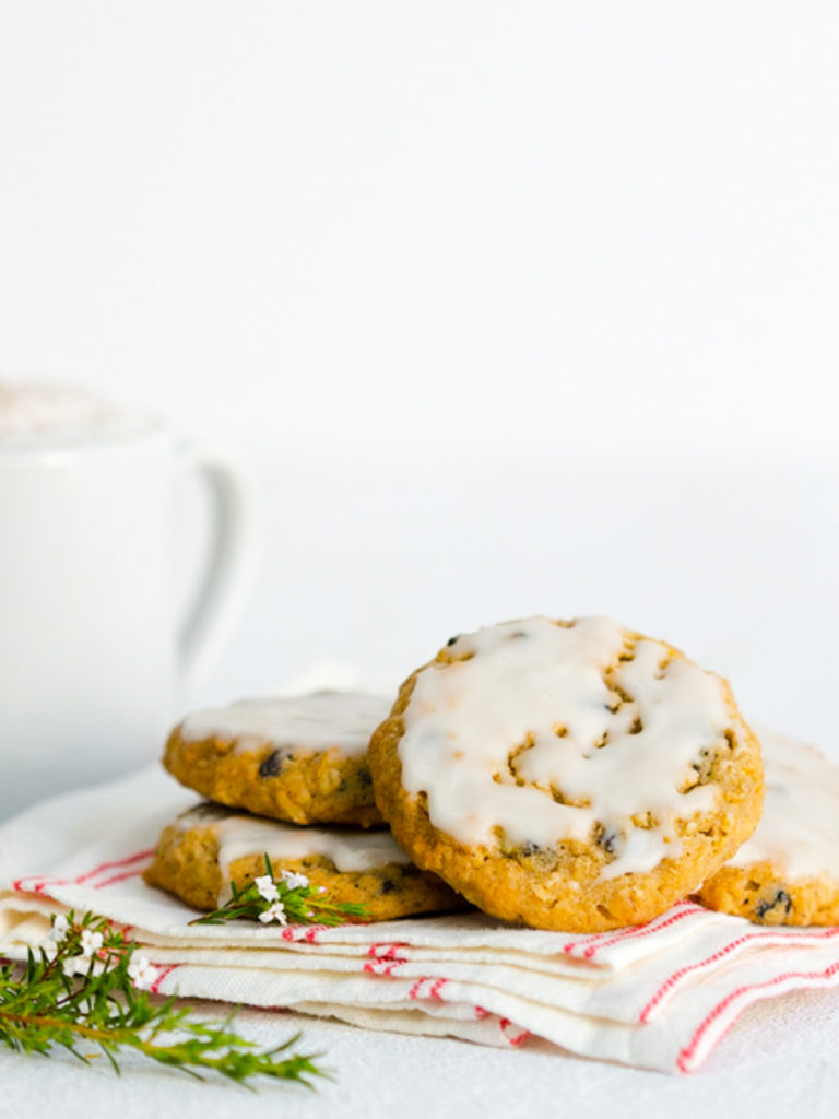 Iced Orange Currant Oatmeal Cookies | Baking the Goods