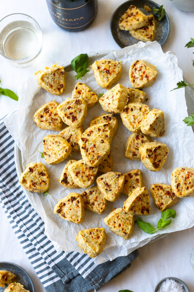 Shortbread Pizza Bites with bubbles