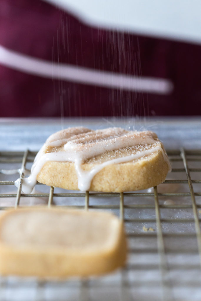 https://bakingthegoods.com/wp-content/uploads/2021/06/Snickerdoodle-Shortbread-Cookies-15-683x1024.jpg