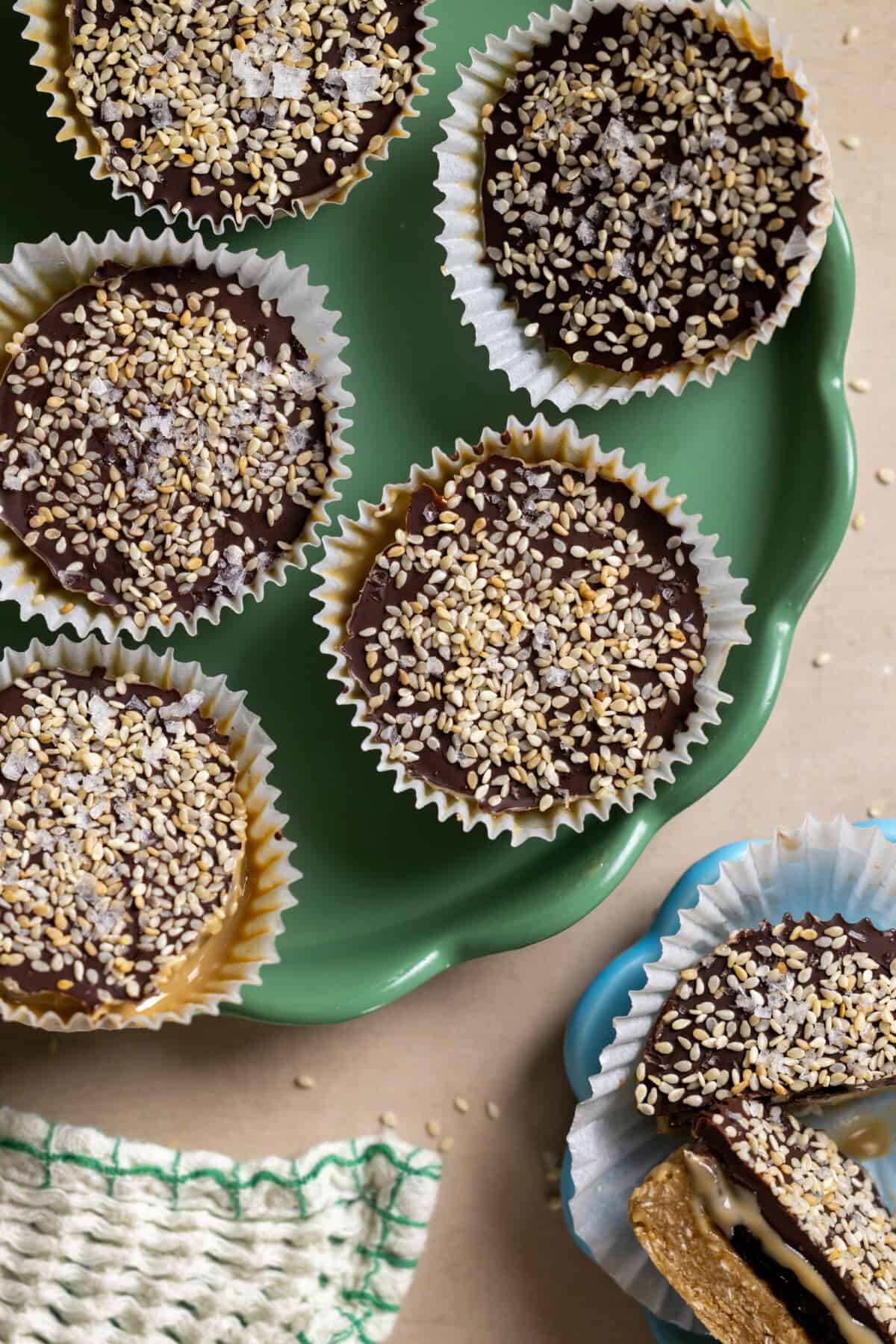 Chocolate Tahini Prune Oat Cups